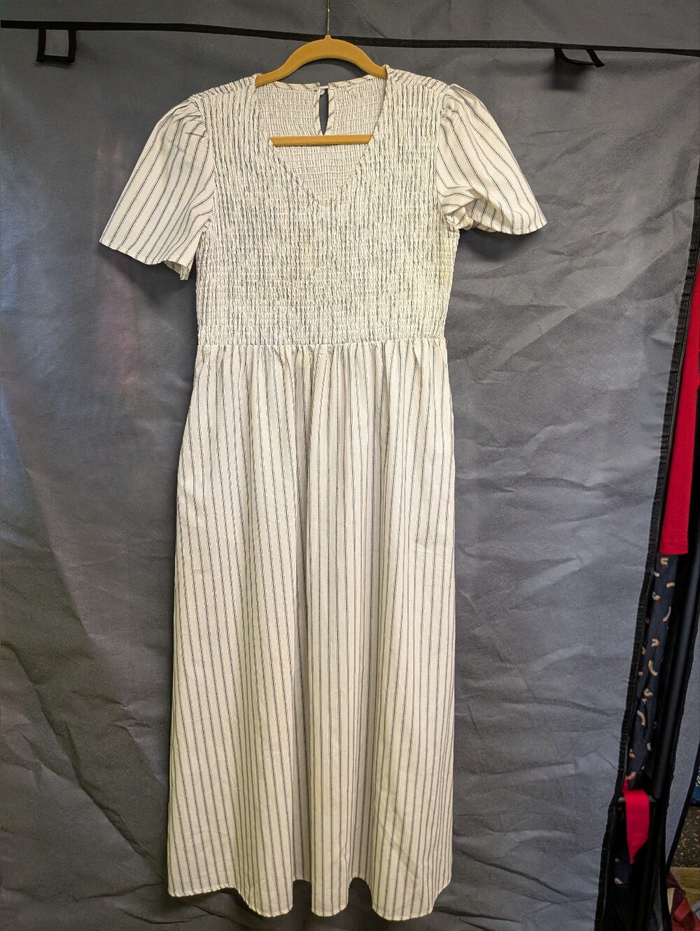 Pockets! V-Neck Dress in White with Navy Pinstripes